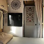 营地 Glamping Karavan U Konopiste
