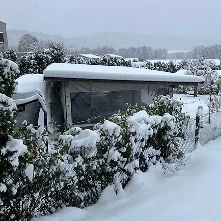 Glamping Karavan U Konopiste