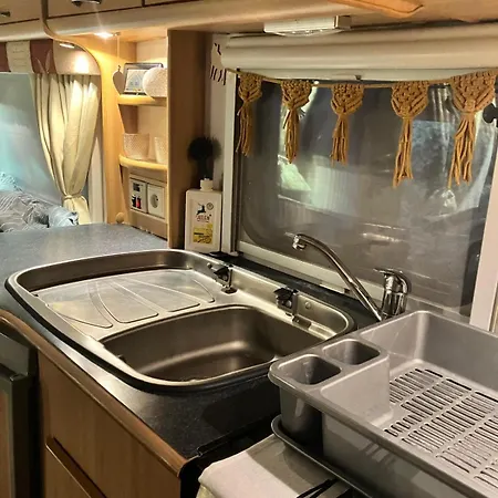 Glamping Karavan U Konopiste Camping