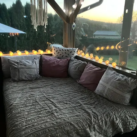 Campsite Glamping Karavan U Konopiste