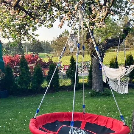 Glamping Karavan U Konopiste * Chrastany (Benesov)