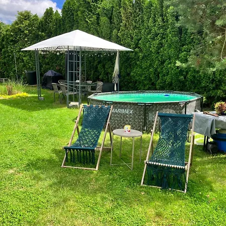 Glamping Karavan U Konopiste Camping *