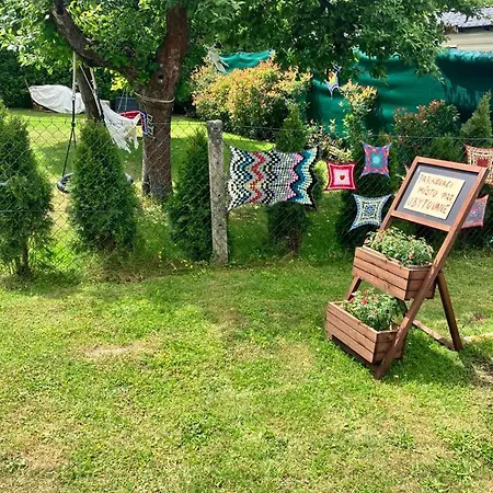 Campsite Glamping Karavan U Konopiste *