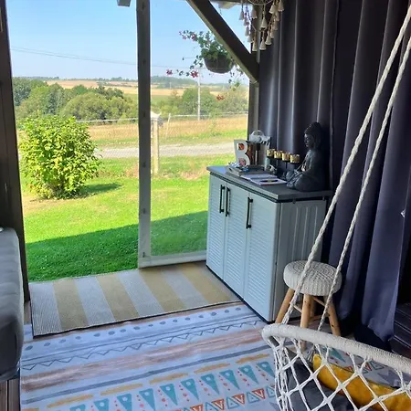 Campsite Glamping Karavan U Konopiste