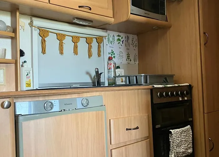 Glamping Karavan U Konopiste Camping