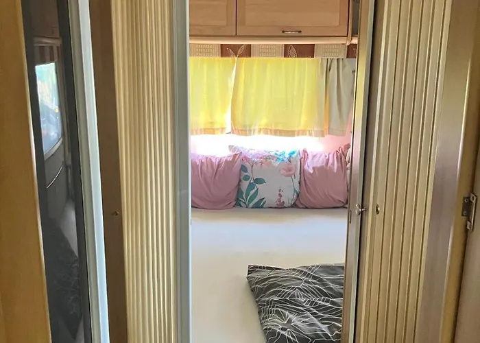 Camping Glamping Karavan U Konopiste