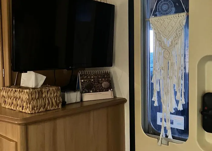 Glamping Karavan U Konopiste