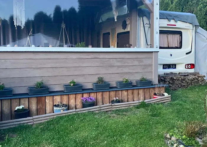 Glamping Karavan U Konopiste Camping Chrastany (Benesov)
