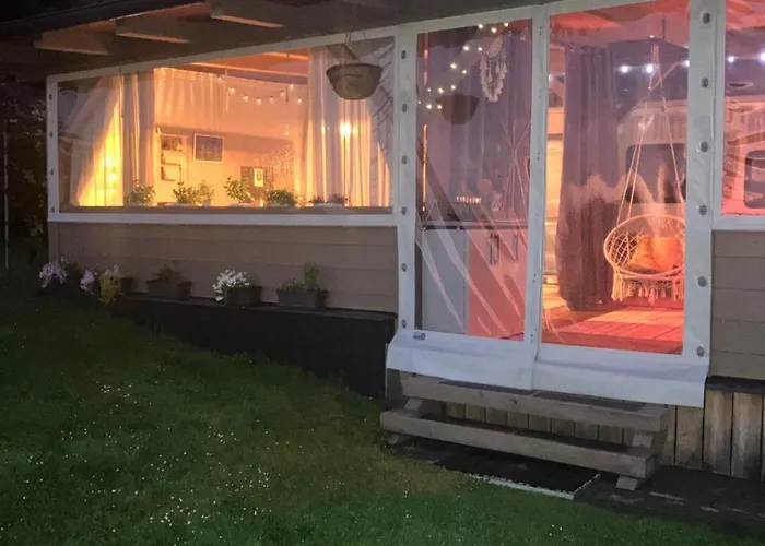 Glamping Karavan U Konopiste Chrastany (Benesov)